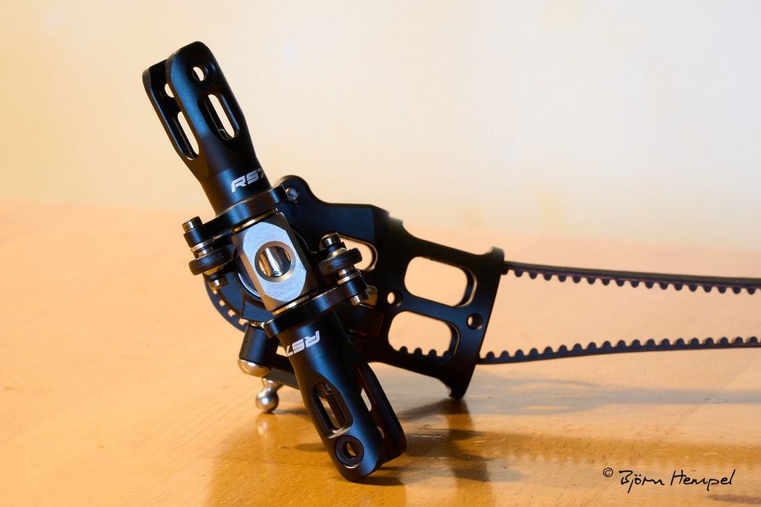 CNC-gefrästes Heckrotorgehäuse des Goosky RS7